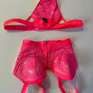 Victoria secrets 32D bra set bright pink M